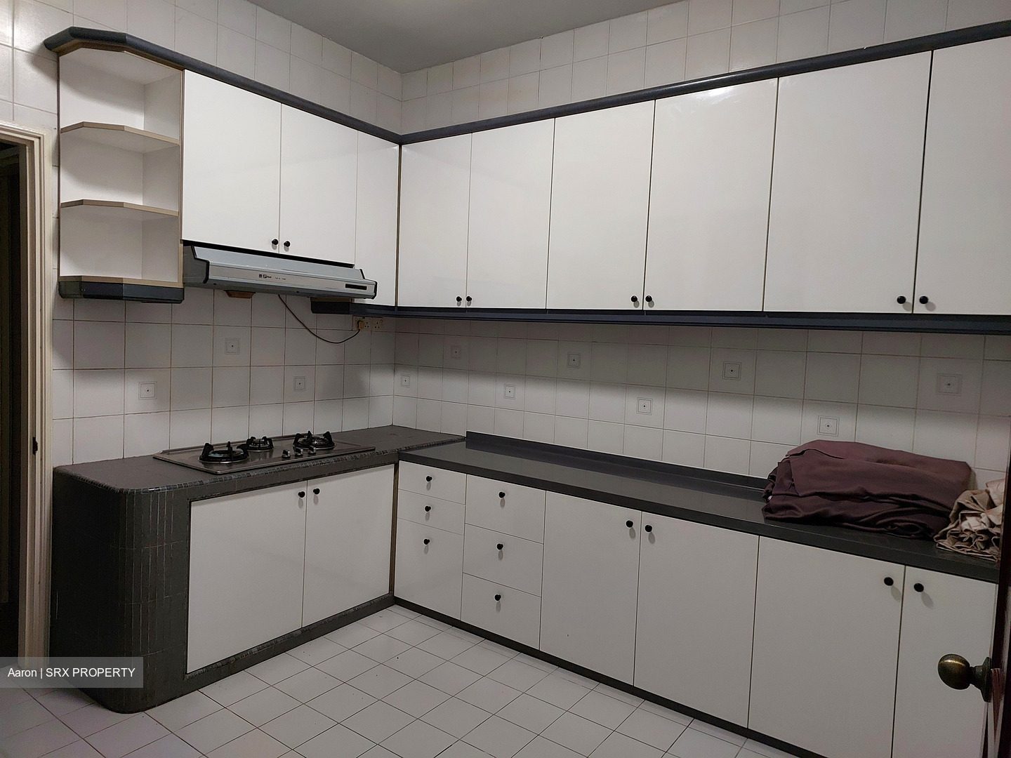 Stratton Drive (D28), Terrace #448943571